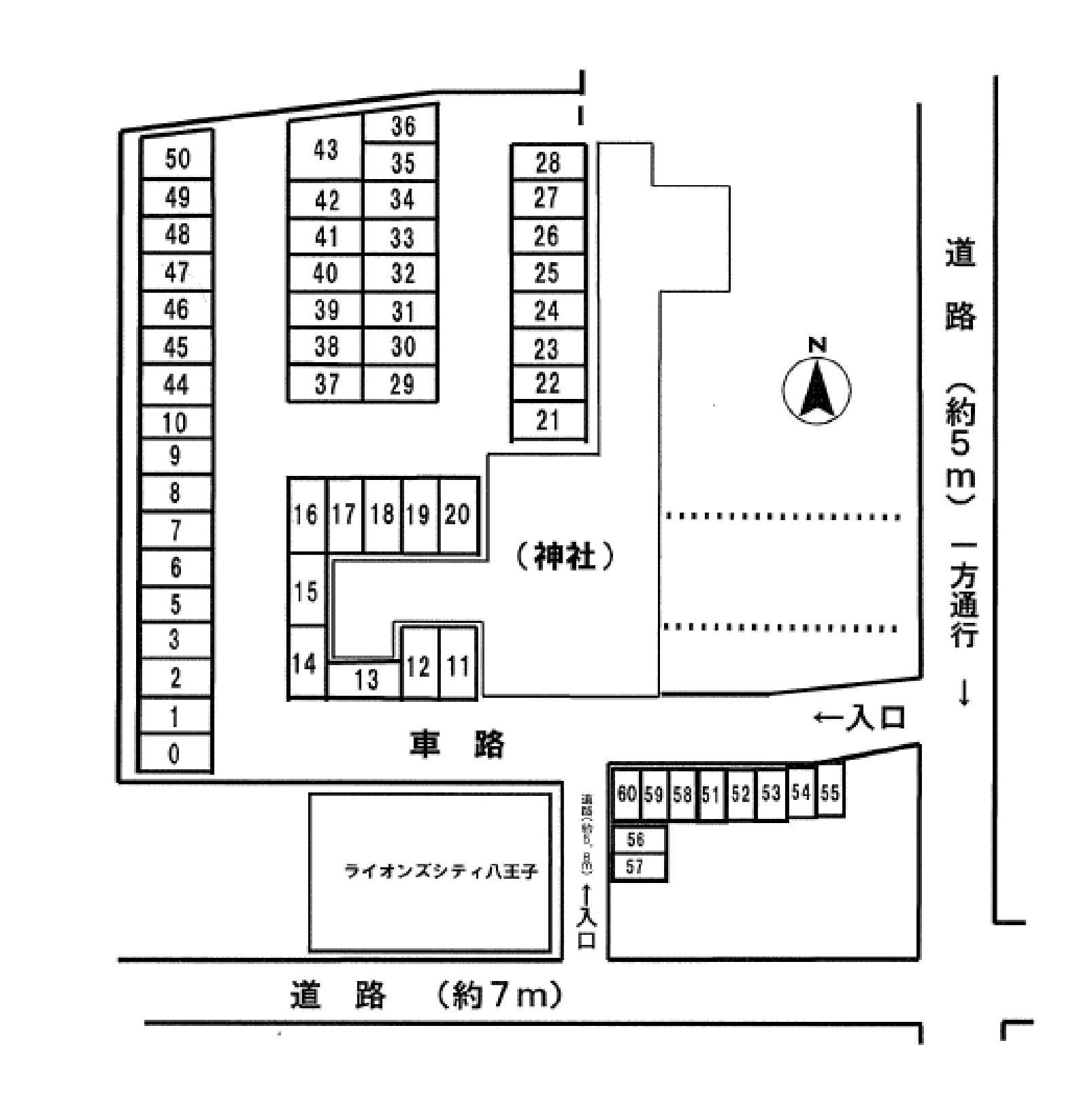 八幡八雲神社駐車場